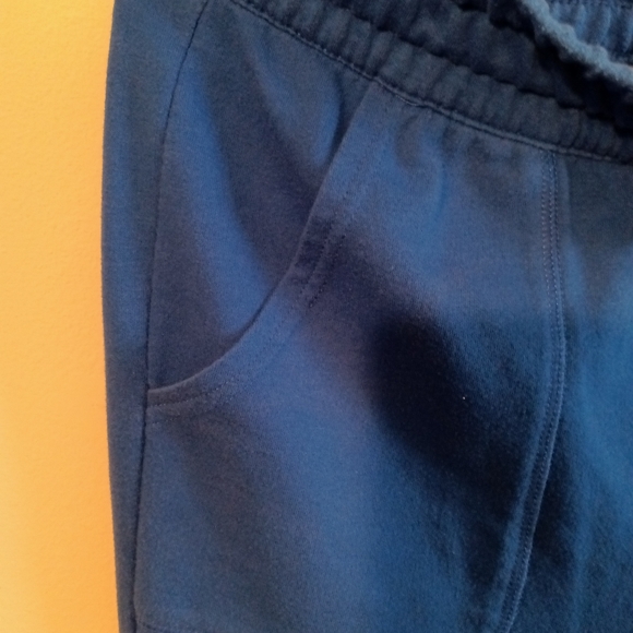 Warm up pants. - Picture 3 of 5